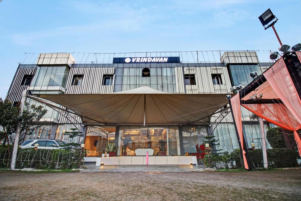 Townhouse Oak 46940 Hotel Vrindavan Sultānpur Exterior foto